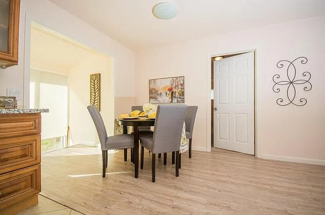 7407 Camellia Ln — Photo 3