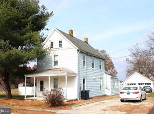 16 W Howard St, Viola, DE 19979