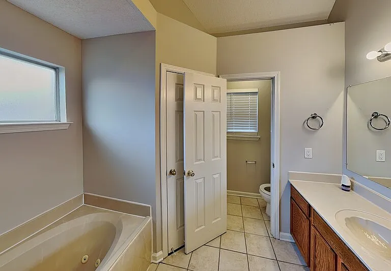 1071 Red Fern Cir E — Photo 10