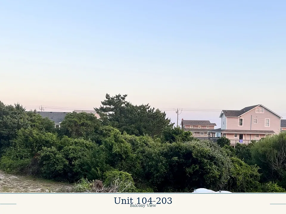 104 Coastal Point Dr #203