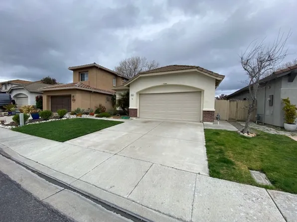 18197 Stonegate Ct, Salinas, CA 93908