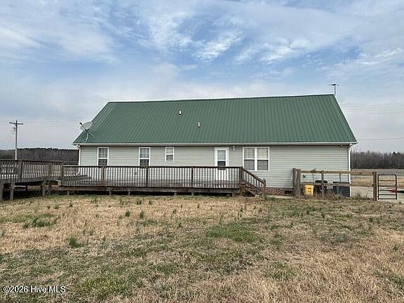 2nd image of 399 Horseshoe Road