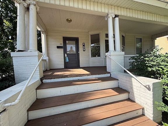 2nd image of 1600 W Callender Ave