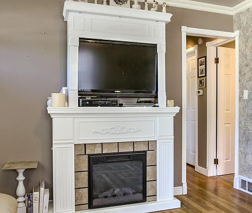 5th image of 1507 D Ave