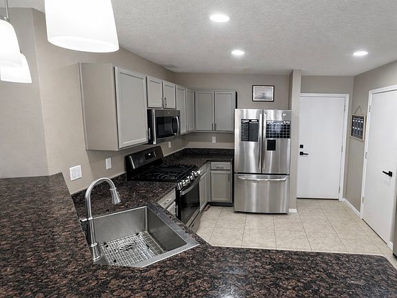 3rd image of 8812 Hatteras Pl NW