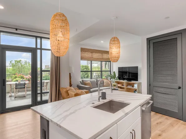 5 Gadsdenboro St Unit 201, Charleston, SC 29401