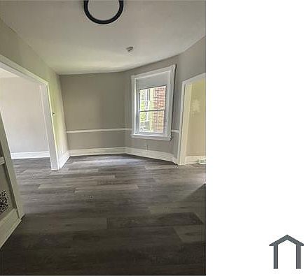 4th image of 5825 Pemberton St