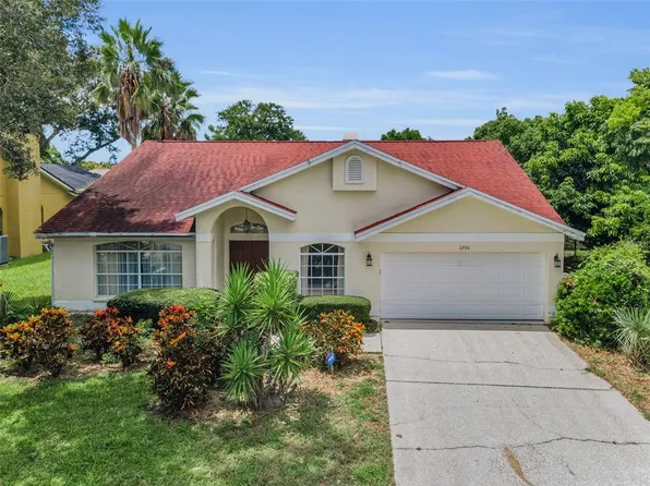2796 Challenger Dr, Palm Harbor, FL 34683