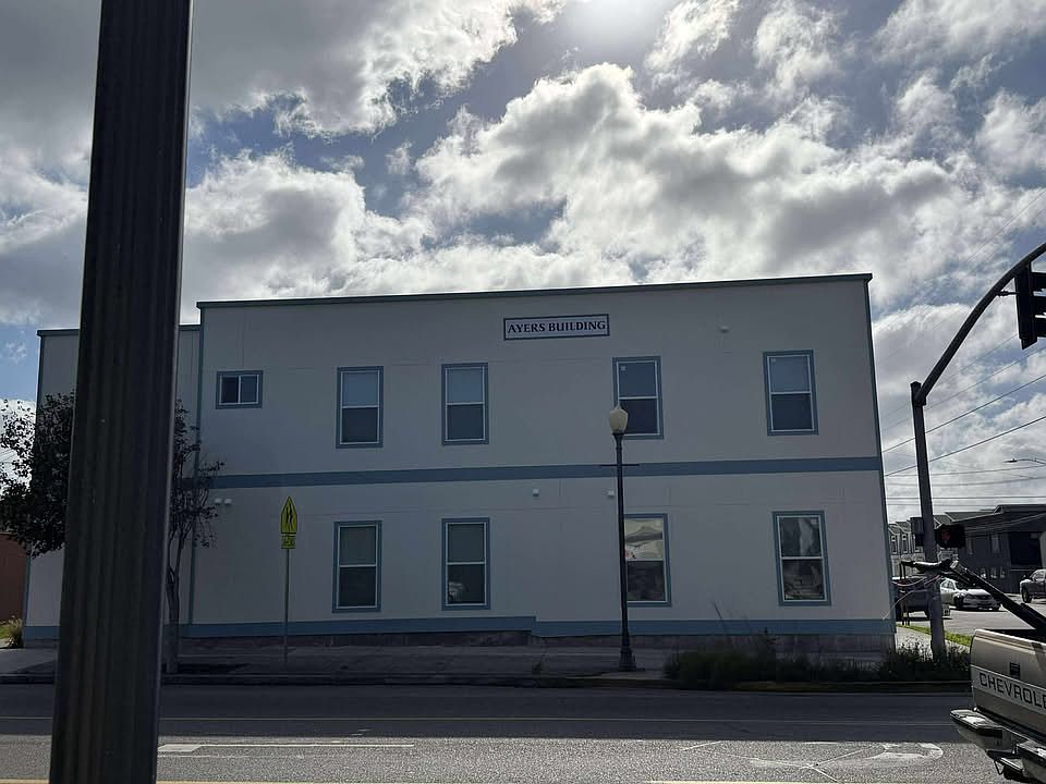 1st image of 119 S Wasson St #205