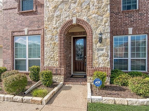 2nd image of 2108 Central Park Dr
