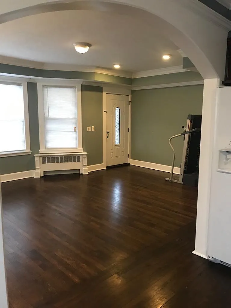 257 Lexington Ave — Photo 2