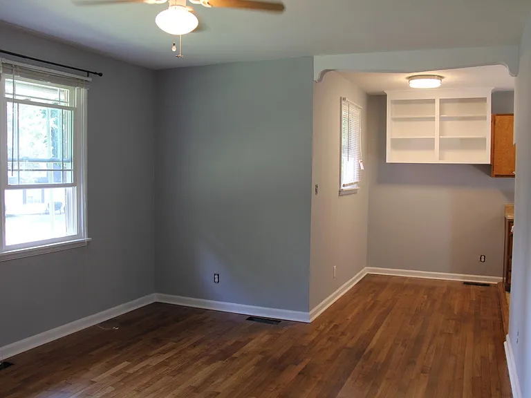 5232 Queen Anne Rd — Photo 4
