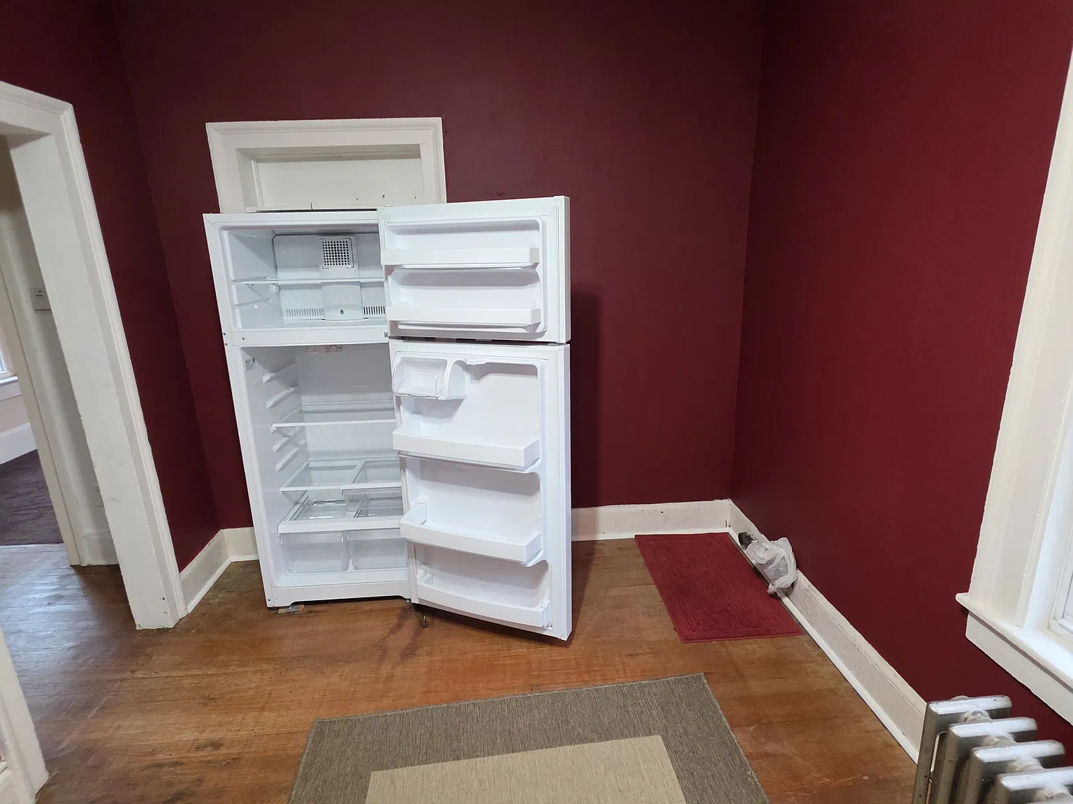 5 bed, 2000 sqft, $1,400 — Photo 4