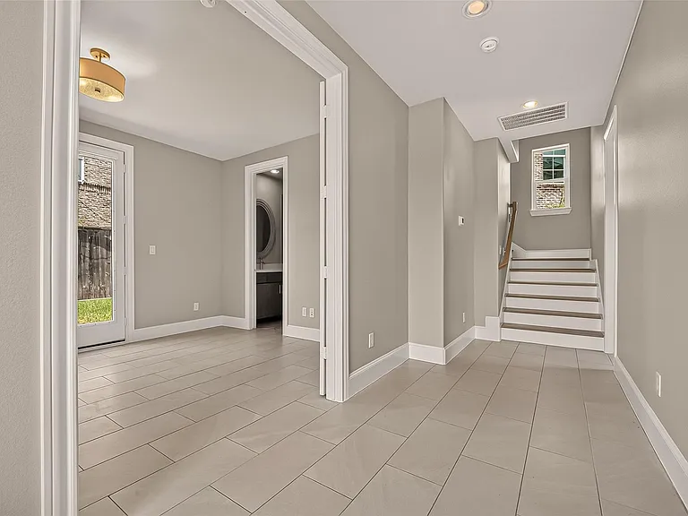 2703 Dolce Oaks Dr — Photo 10