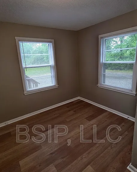 1141 NE Chester Ave #2 — Photo 10