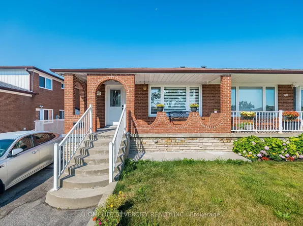 3669 Corliss Cres, Mississauga, ON L4T 2Z2