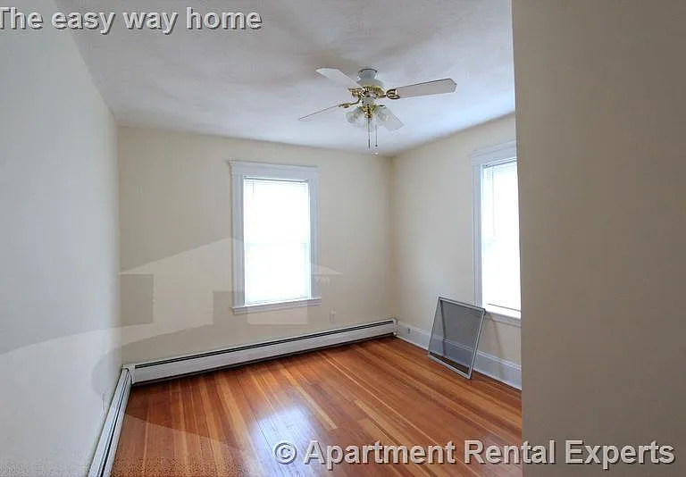 544 Main St #2 — Photo 13