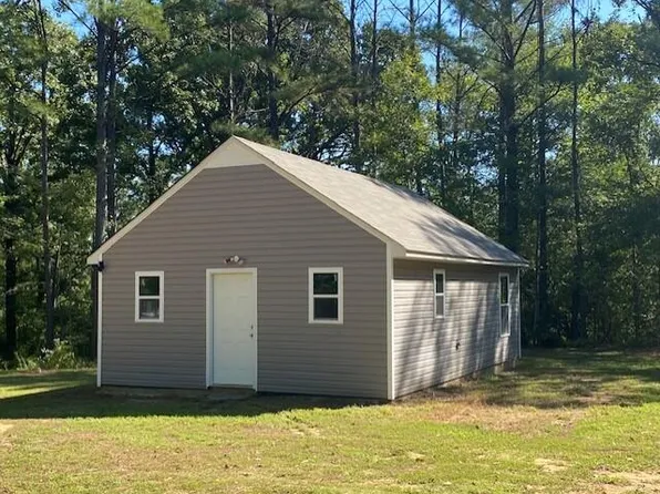 234 Senatobia Dr, Senatobia, MS 38668