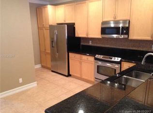 2283 NE 9th Ave, Wilton Manors, FL 33305