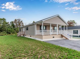 308 Oriole Dr, Carlisle, PA 17013