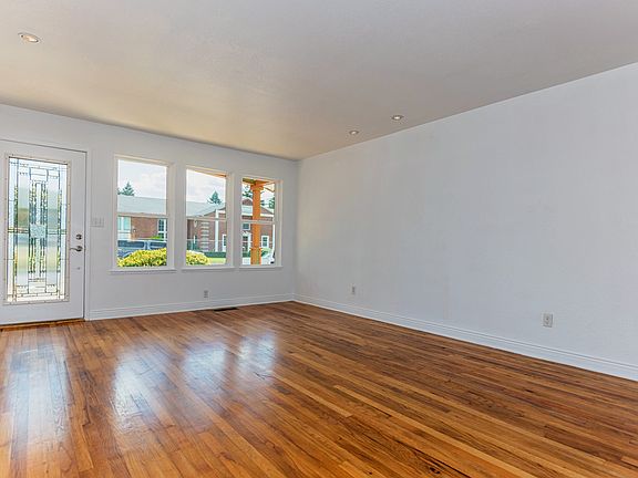 5th image of 3308 E 29th St