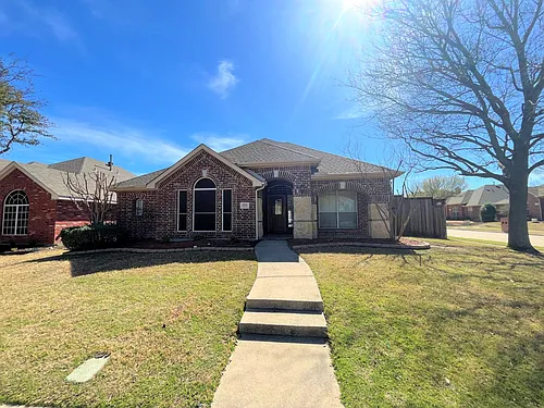 6021 Blue Spruce Ln Photo 1