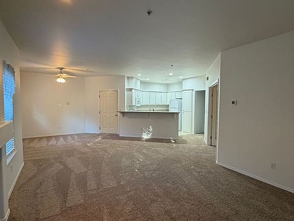 3rd image of 1770 Spencer Ct