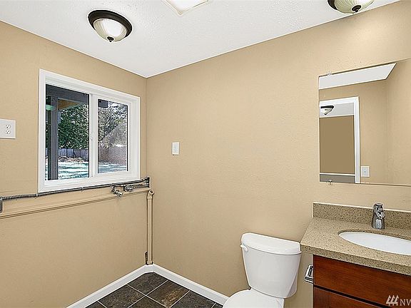 4th image of 13825 34th Ave NW