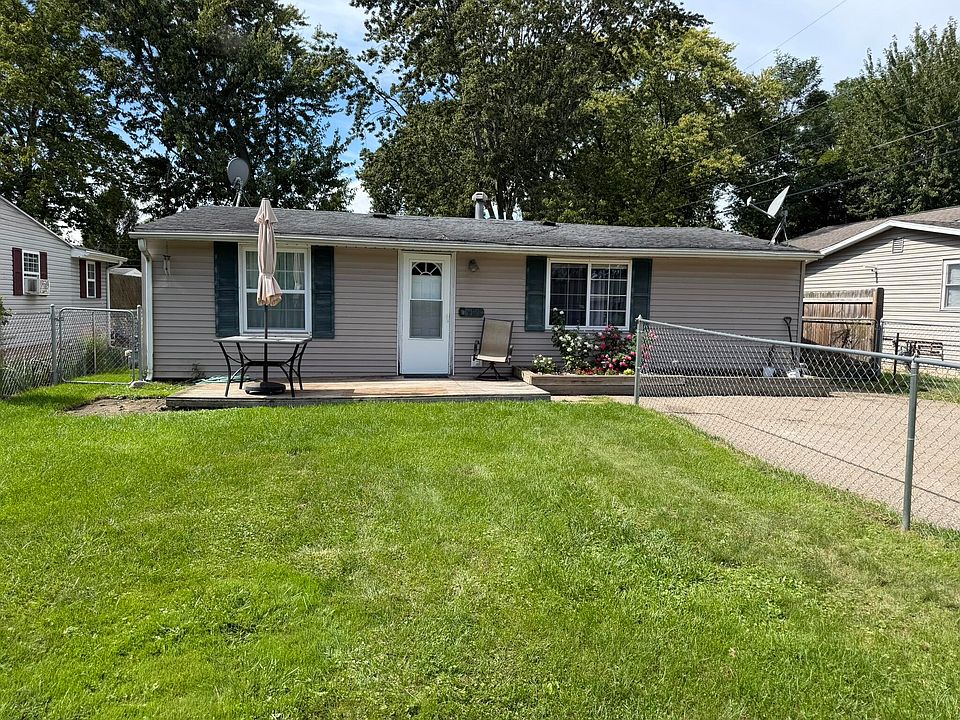 1st image of 819 S Prospect Ct