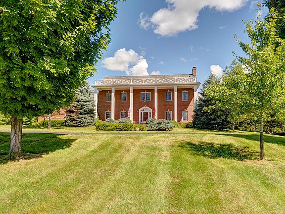 5th image of 177 Glyn Carin Ln NW