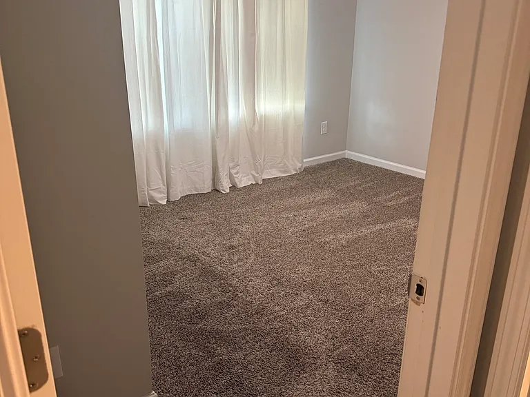 118 Eagle Lake Dr — Photo 2