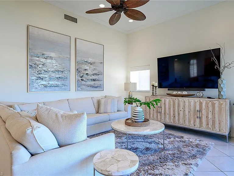 613 Beachwalk Cir #J-204 — Photo 5