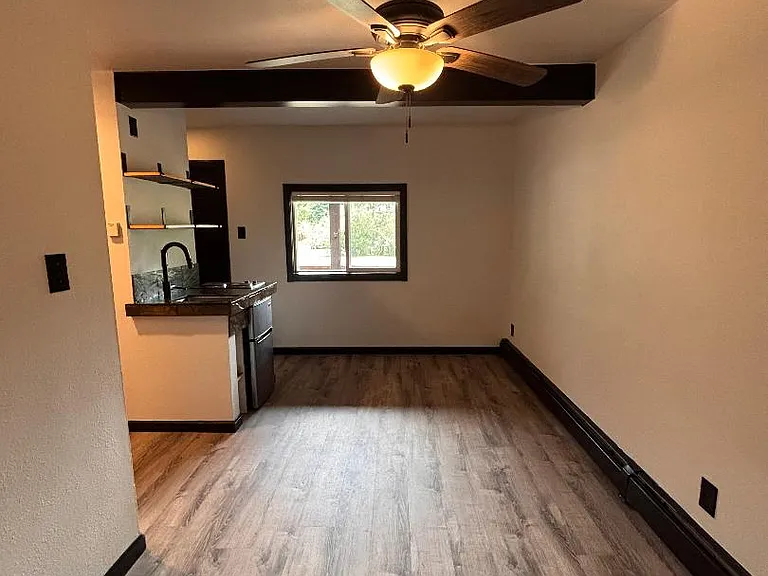 510 Main St #2 — Photo 9