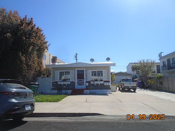 2nd image of 4533 Felton St