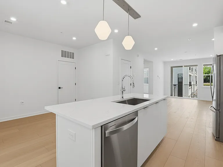 4759 Sully Point Ln — Photo 8