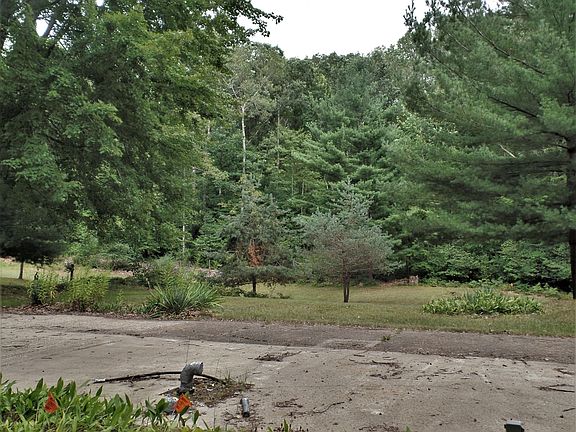 3rd image of 10536 E Blue Lake Dr