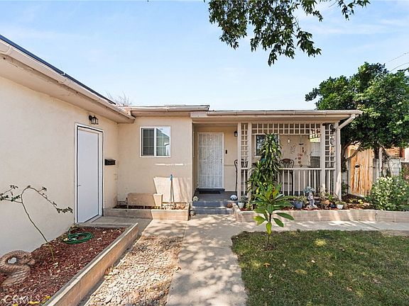 4th image of 114 S Tamarisk Ave