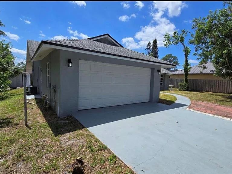 34 Emerson Dr NW — Photo 4