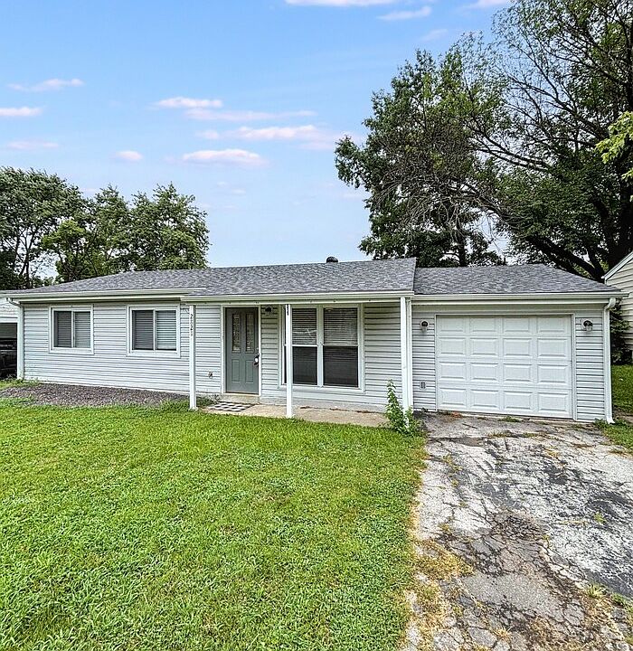 1st image of 2821 Sugar Tree Ln