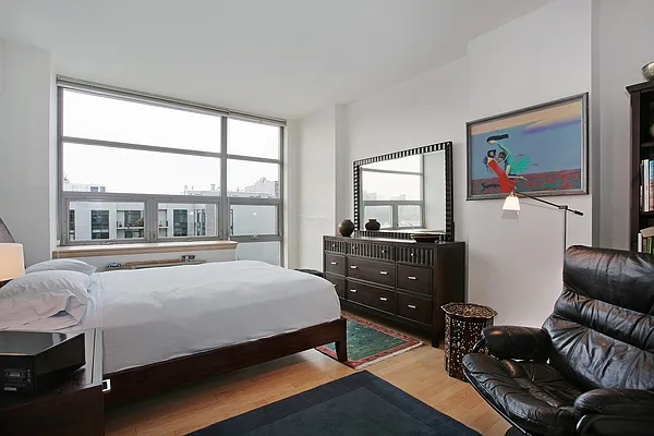 Rented by Corcoran | media 14