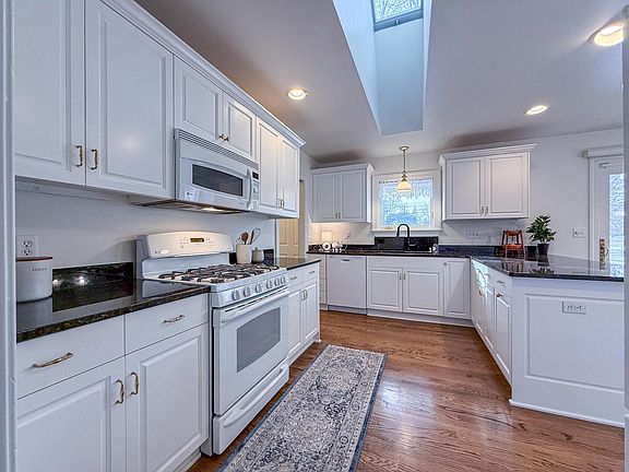 3rd image of 3365 Anders LANE