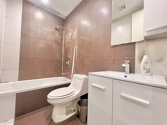 Rented by Doorway NYC, LLC | media 7