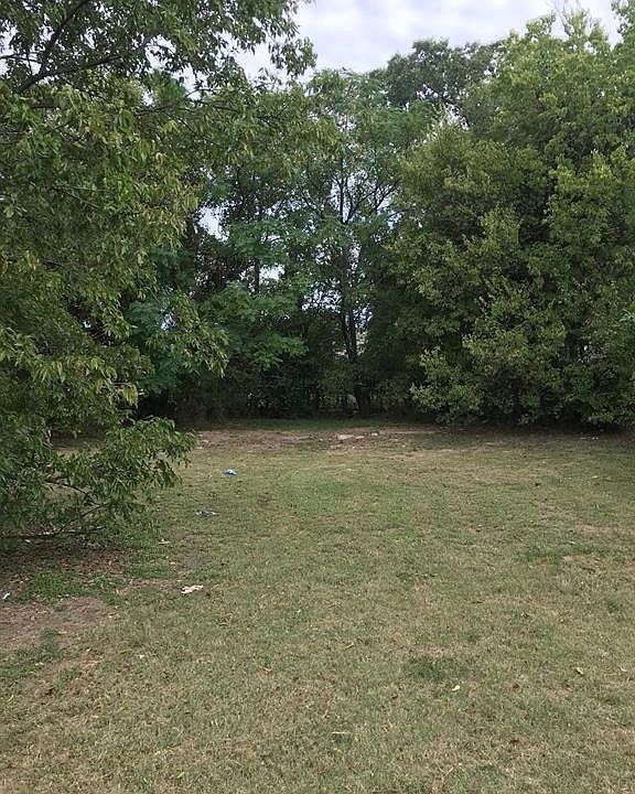 2nd image of 1310 E Cannon St Lot 3