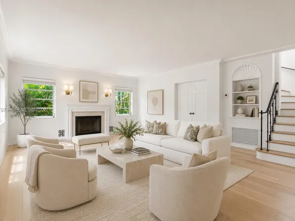 5842 Alton Rd, Miami Beach, FL 33140