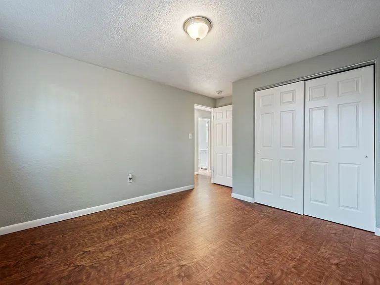 1634 Boston St — Photo 16
