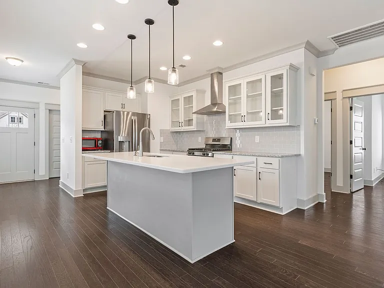 3509 Halcyon Way — Photo 4