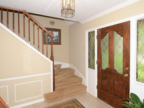 2nd image of 1702 Woodland Vista Dr