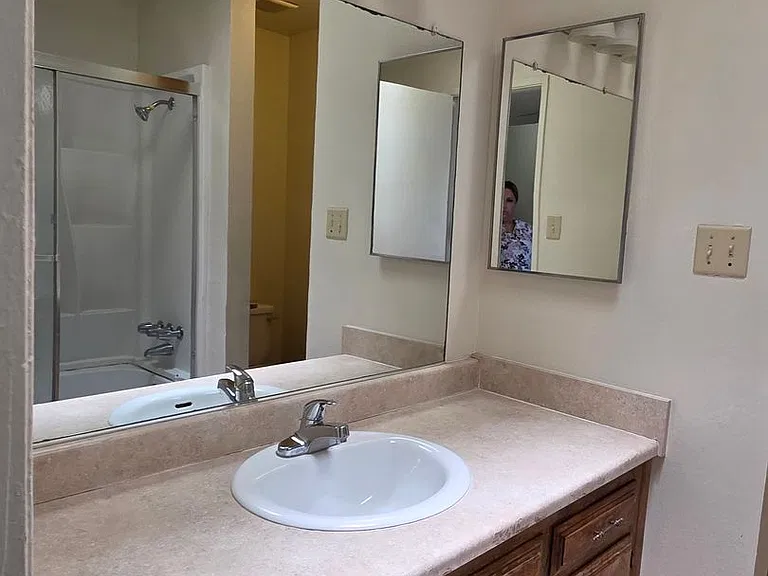 5909 Ming Ave #7-12 — Photo 9