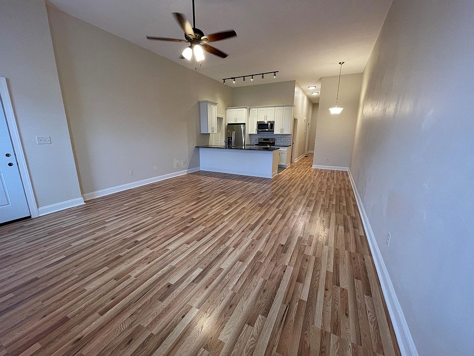 1st image of 3828 Penn Ave #1