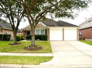 12908 Castlewind Ln, Pearland, TX 77584